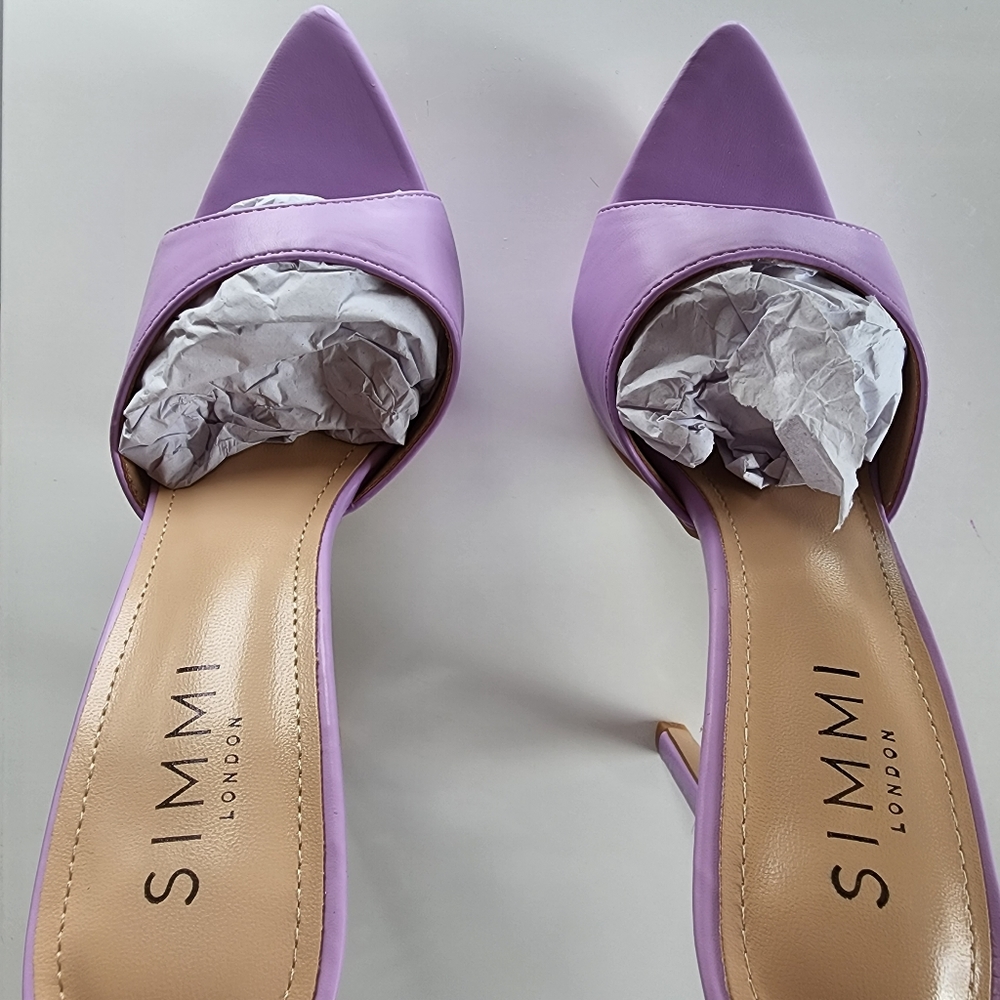 Brand new size 6 Lilac heels by Simmi London